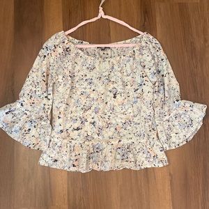 Sanctuary off the shoulder ruffle top🤩